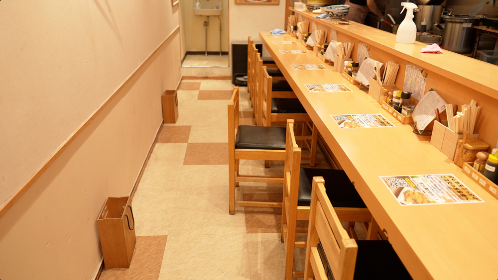 讃岐うどん宗の席