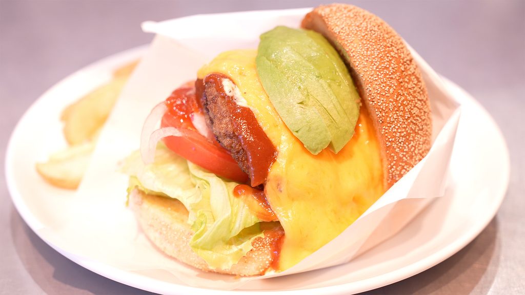 アボカドチーズバーガー